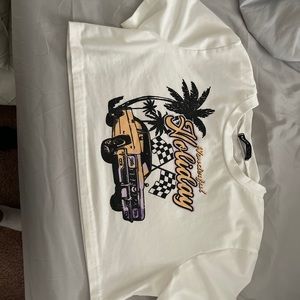 crop t shirt
